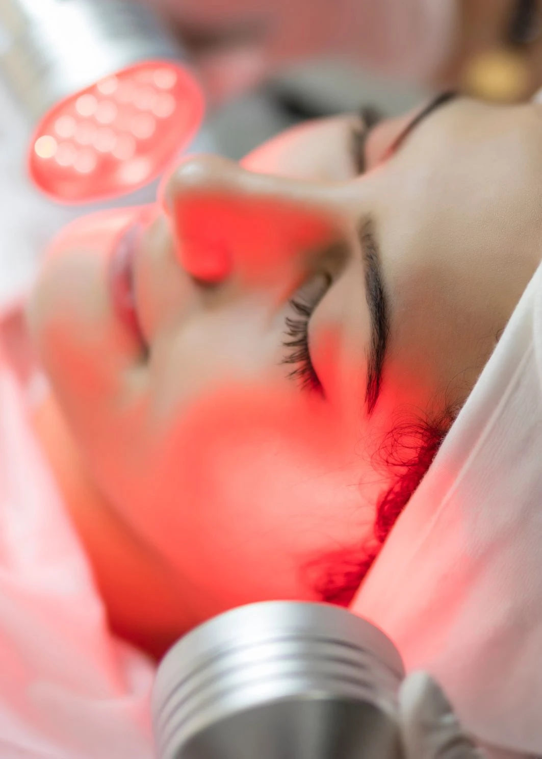 Professional Led Therapy machine, led therapy for estheticians, laser cap, led light therapy mat, at dermishop.com